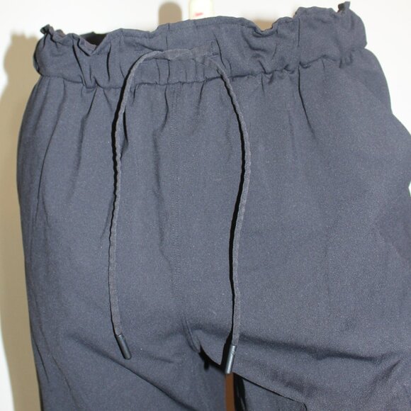 Lululemon Keep Moving  Black Pant High-Rise woman  size 8 - Picture 5 of 9